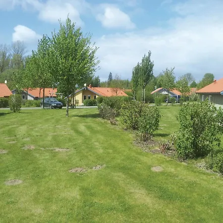 펜션 Five-bedroom Holiday In Gross Mohrdorf