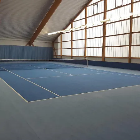 Five-bedroom Holiday In